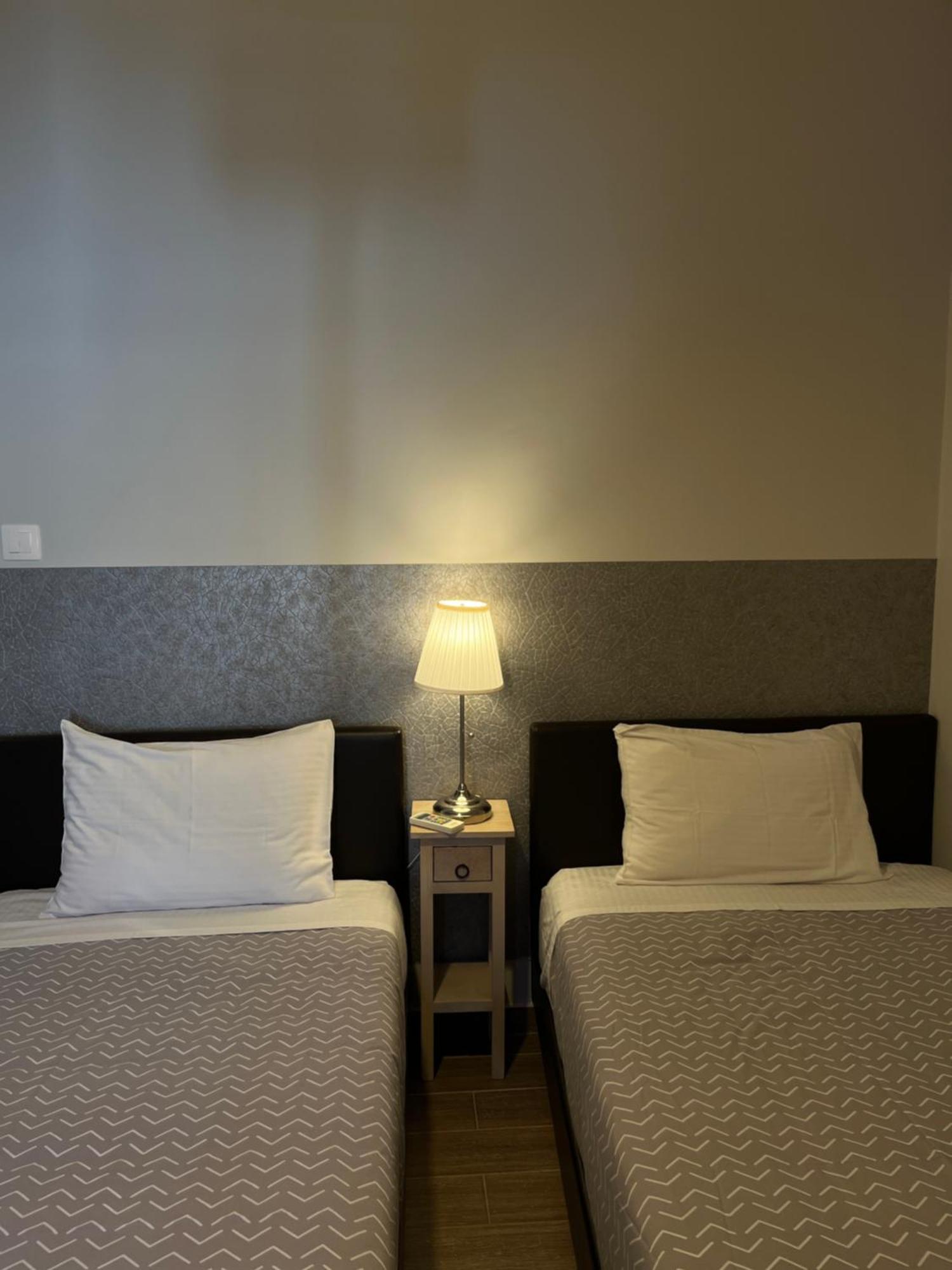 Marlera Corfu Old Town Apt Bagian luar foto