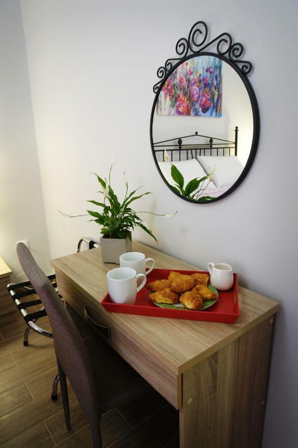 Marlera Corfu Old Town Apt Bagian luar foto