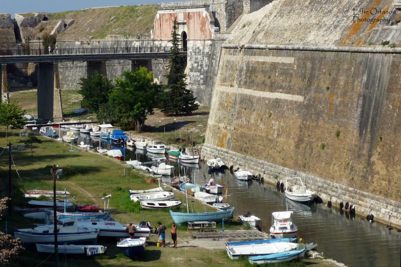 Marlera Corfu Old Town Apt Bagian luar foto